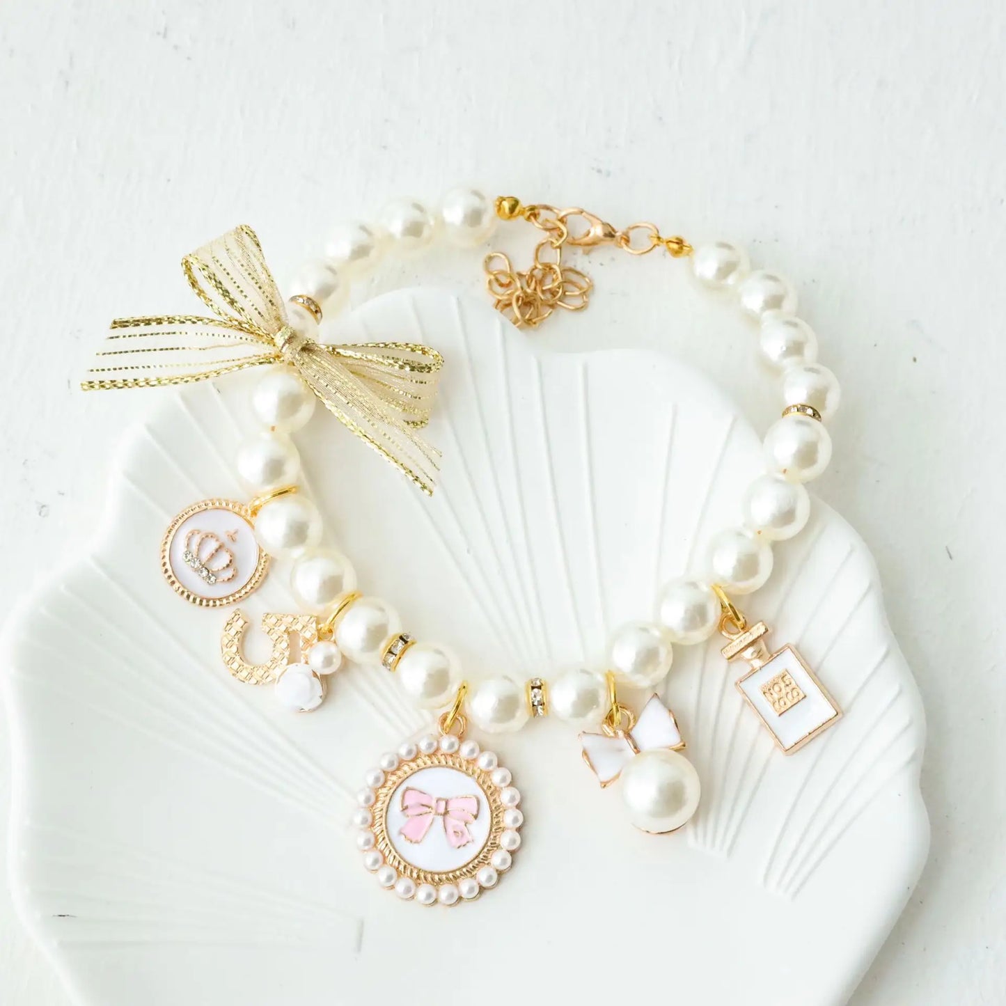 Elegant Pearl Dog Collar with Rhinestone Charms